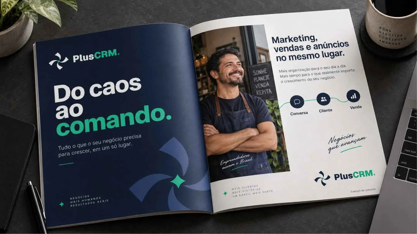 Anúncio de revista da PlusCRM: Marketing, vendas e anúncios no mesmo lugar